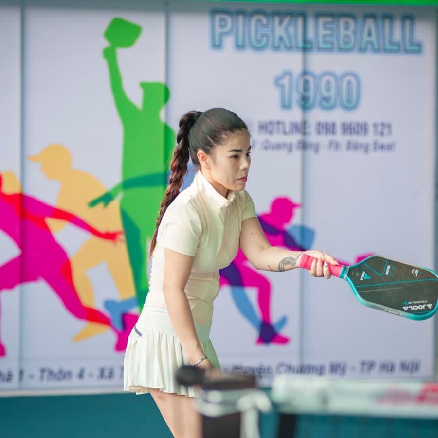 Pickleball players